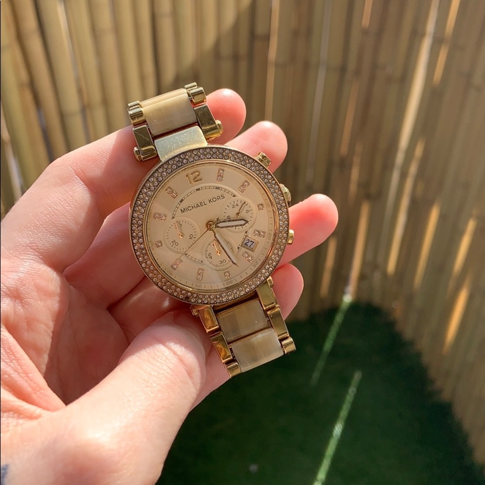 Elegant Michael Kors Watch